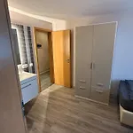 Πανσιόν Neon Apartements 3*