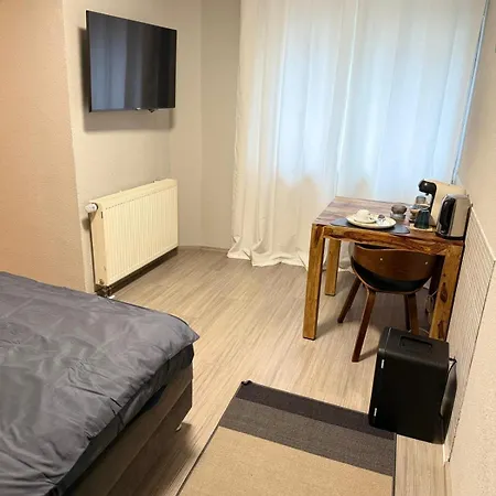 Neon Apartements 绍恩多夫