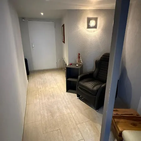 招待所 Neon Apartements 绍恩多夫