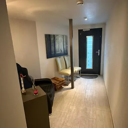 Neon Apartements 3* 绍恩多夫