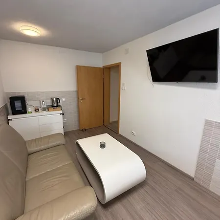 Neon Apartements 3*